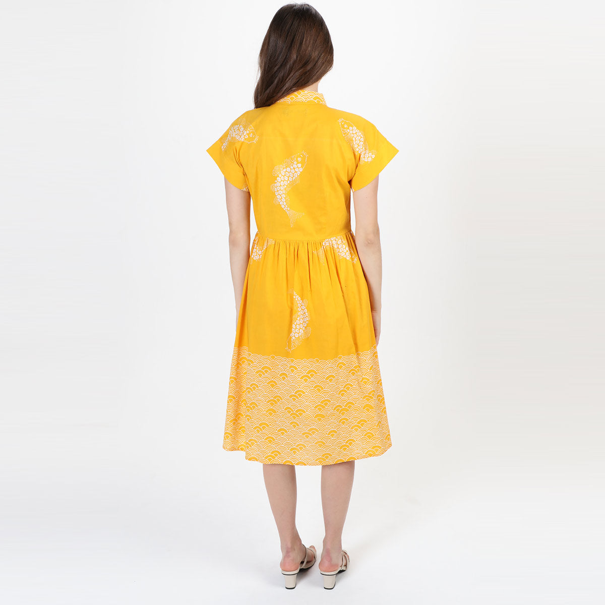 &nbsp;Button Dress Batik 2 Motif Koi Wave