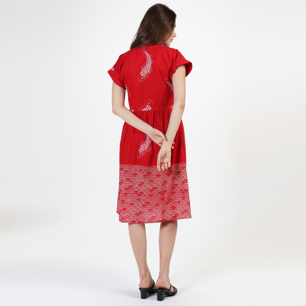 &nbsp;Button Dress Batik 2 Motif Koi Wave